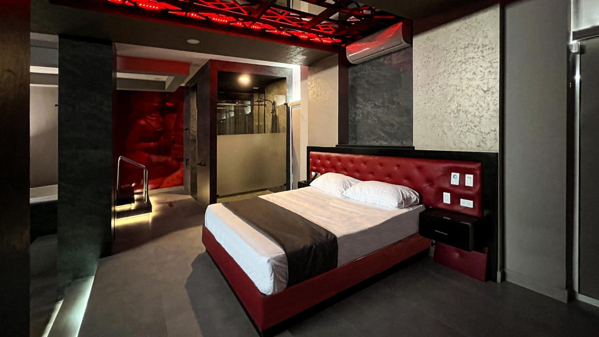 Motel Boutique Qatro Ensenada Extérieur photo